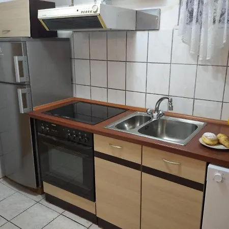 Grebenar Apartamento